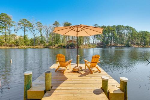 Deltaville Casa | Dock, Sunrooms and Fire Pits Deltaville Home!