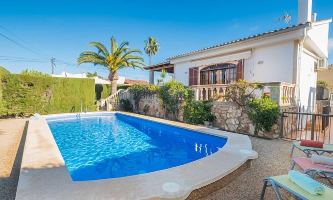 Badia Blava Casa | Dofins Bahia Azul by Interhome