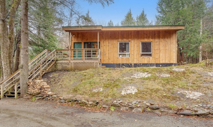 Stratton Casa | Cabina amigable para perros w / firepit - esquí / golf en las montañas cercanas!