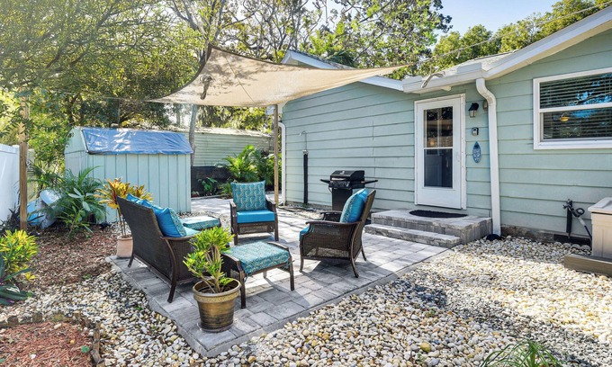 Walkers Holly Hill Cabaña | Dog-Friendly Daytona Beach Cottage w/ Patio!