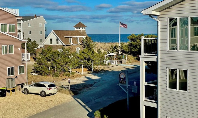 North Shores Casa | Dog-Friendly Dewey Beach Townhouse, Steps to Ocean, Water Views & Loft!