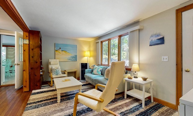 North Eastham Casa | Dog-friendly forest cottage with firepit & great deck, walk to bay beaches