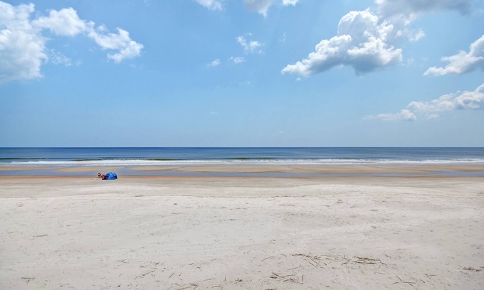 Fernandina Beach Casa | Dog Friendly Ground Level Duplex by RedAwning