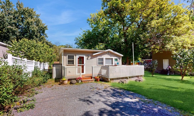 Penn Yan Casa | Dog-friendly home with fenced backyard & W/D - lake trails across the street