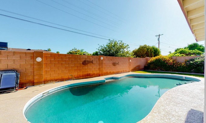 Scottsdale Country Acres Casa | Dog-friendly house with retro feel, pool, fireplace & patio - snowbirds welcome