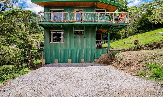 Roble Casa | Dog-friendly jungle cabana with scenic views, wraparound balcony, & WiFi