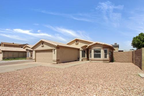Maryvale Casa | Dog Friendly Phoenix Home - Near Stadium & Westgate