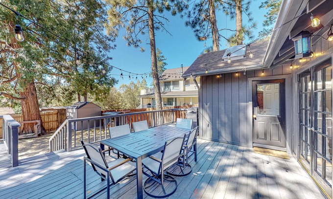 Idyllwild Cabina | Dog-friendly, renovated home with fireplace & amazing deck