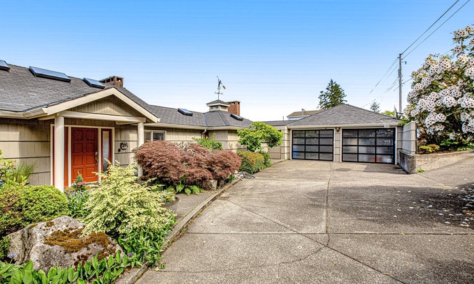Belfair Casa | Dog-friendly waterfront home w/ Hood Canal views, dock, beach, kayaks-Dogs ok