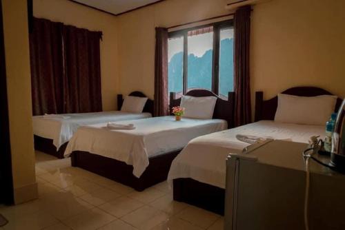Vang Vieng Casa | DokPhut Guesthouse