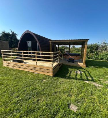 Saint Asaph Otro | Dolafon Luxury Glamping Pod 2 With Hot Tub
