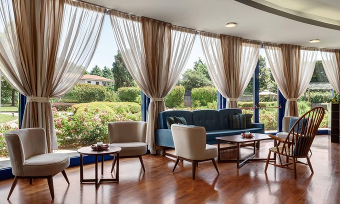 Somma Lombardo Hotel | Dolce by Wyndham Milan Malpensa