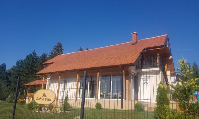 Vrdnik Apartamento | Dolce Vita House Vrdnik