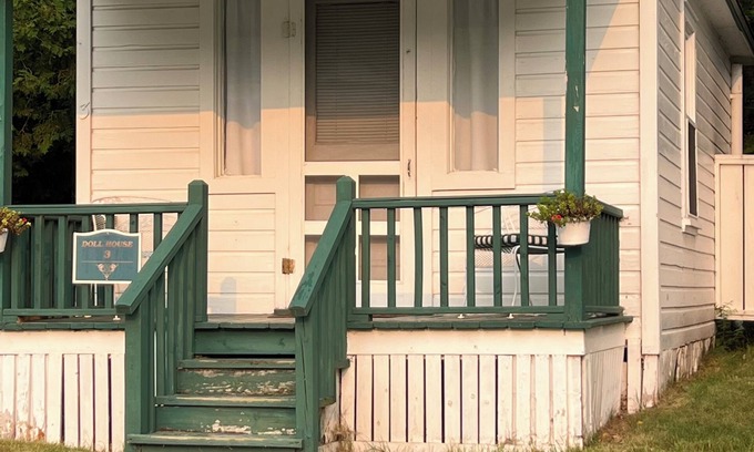 Onekama Casa | Dollhouse 3 at Portage Point Resort
