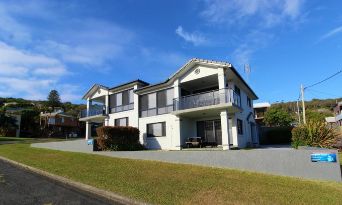 Crescent Head Casa | Dolphin Court 2, 1 Gowing Street