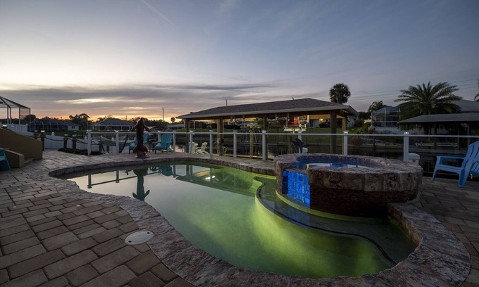 Palm Harbor Casa | Dolphin Cove