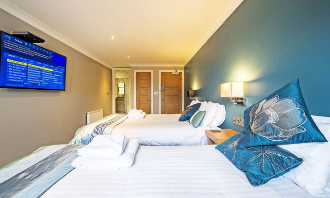 Cleethorpes Hotel | Dolphin Rooms