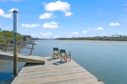 St. Augustine Casa | Dolphins and Dream Water Views Dock Your Boat
