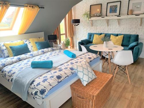 Nowa Wies Cama Y Desayuno | Dom z Sauną i Jacuzzi- na wyłączność lub pokoje