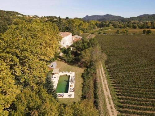 Lamalou-les-Bains Casa | Domain With Swimming Pool And Reception Room