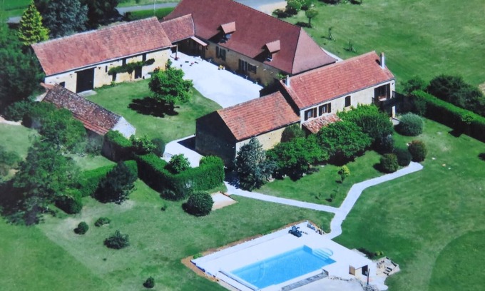 Le Buisson-de-Cadouin Cabaña | Domaine de Manilau - La fragua