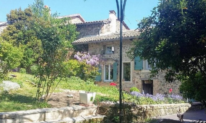 Jullie Casa | Domaine de la Fée-licité