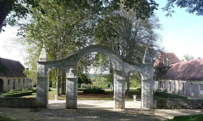 Lamonzie-Montastruc Casa | Domaine de La Fourtonie swimming pool spa (hectares of woods and meadows)