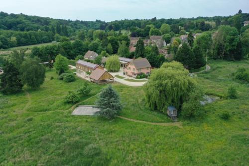 Les Mesnuls Casa | Domaine De La Valle De La Millire