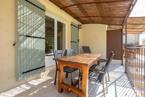 Eyguieres Apartamento | Domaine De Meyrol - Gite 2