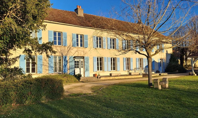 Ravieres Casa | Domaine des Tilleuls - Grand Jardin avec Piscine privée sur le Canal de Bourgogne