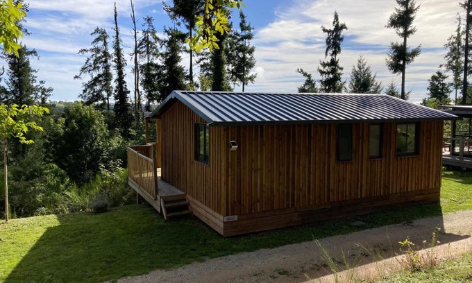 Collonges-la-Rouge Otro | Domaine du Coq Rouge - Camping naturiste - ****