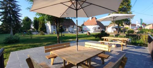 Saint-Symphorien-sur-Saone Apartamento | Domaine Ravy-Azalée