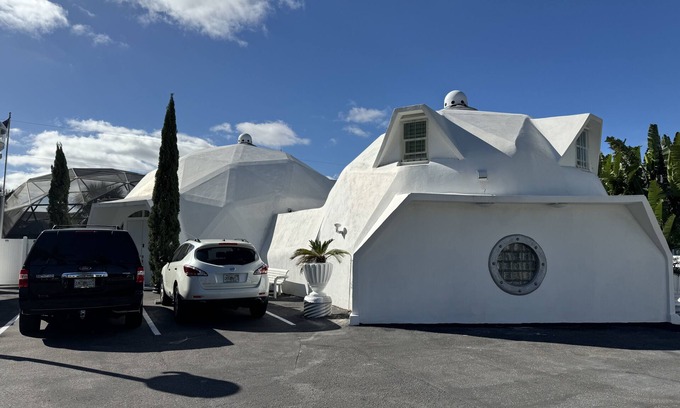 Bonita Springs Casa | Dome House in Bonita Springs- Naples area, close to shopping and beaches
