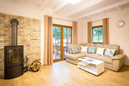 Kolczyglowy Casa | Domek A 143 Cztery Pokoje- Kaszubska Ostoja