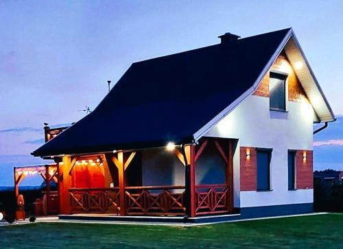 Nielisz Cabina | Domek NIVA z Jacuzzi i Widokiem na Zalew