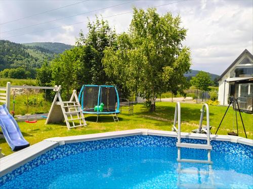 Meszna Chalet De Esquí | Domek pod Szczyrkiem z ogrodem na wyłączność BASEN GORĄCA BANIA