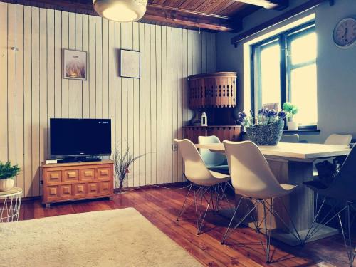 Nowy Gierałtow Casa | DOMEK Trzynastka