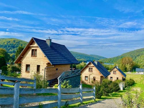 Bobrka Casa | Domki całoroczne DOMKOWSTWO