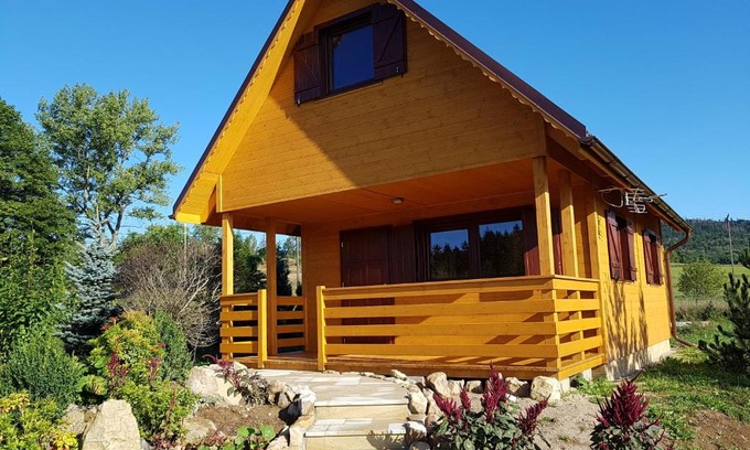 Szczytna Chalet De Esquí | Domki całoroczne z kominkiem - SKAŁA i GŁAZ