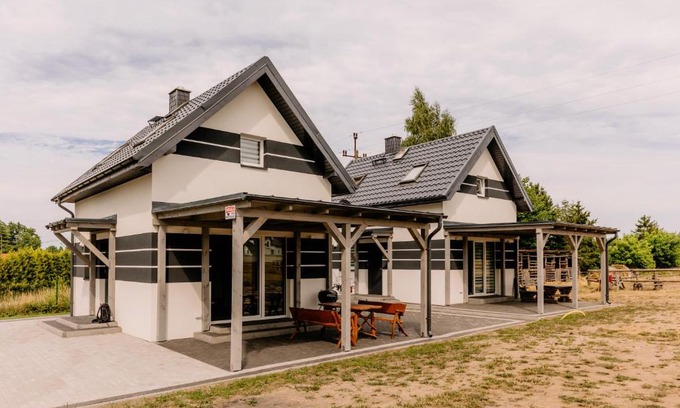 Sasino Casa | Domki Sasino - nowe, komfortowe, całoroczne domki nad morzem "Ranczo Sasino"
