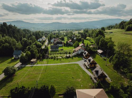 Milowka Chalet De Esquí | Domki z prywatną sauną- Na Szlaku