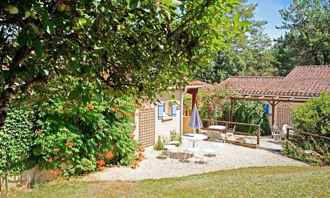 Larzac Apartamento | Domme - Architect designed light and airy single-storey villa