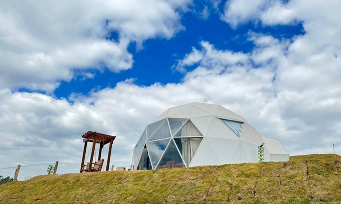 Campos do Jordao Casa | Domo Geodésico com Banheira 10 min do Centrinho Turístico