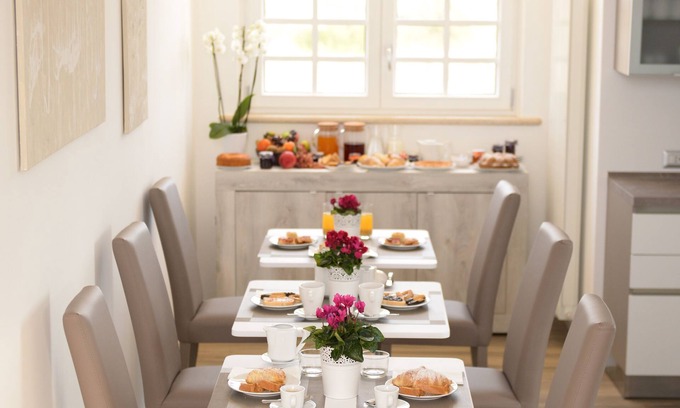 Montescaglioso Cama Y Desayuno | DOMUS DAMS BED AND BREAKFAST