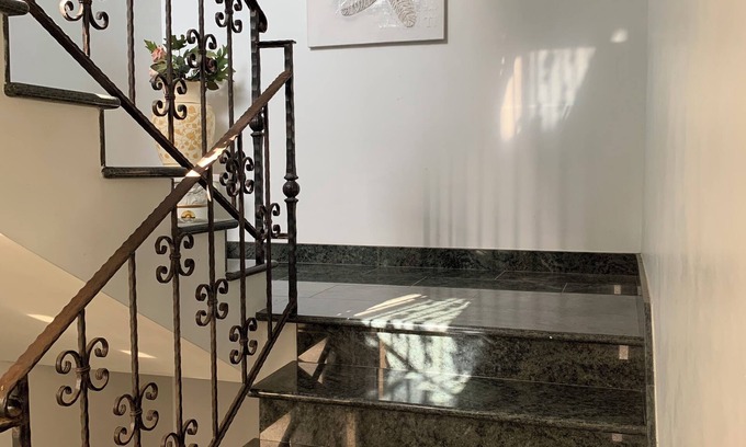 Gizzeria Apartamento | Don Michele Apartments " Of the Stars"