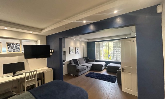 Brixton Hill Apartamento | Don't wake me up. South London. Sleeps 6