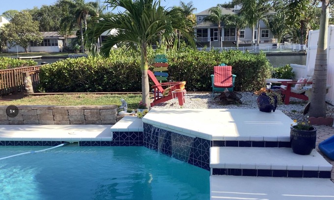 Ozona Casa | Don't worry beach happy
