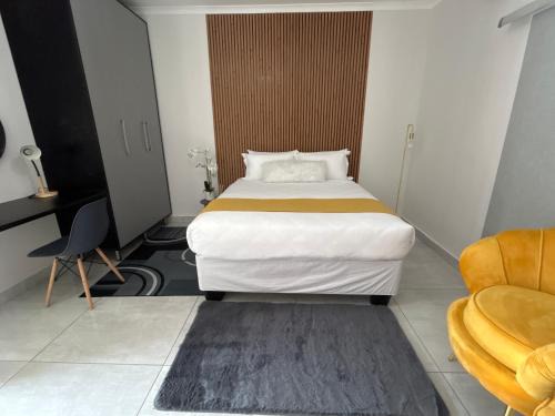 Rustenburg Casa | DonDave Guesthouse