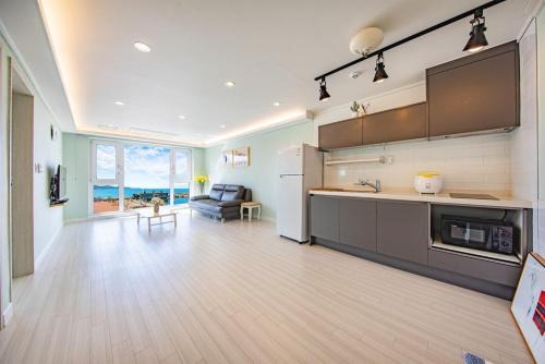 Donghae Casa | Donghae Goldenview Pension