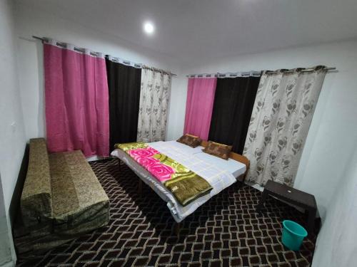 Kargil Apartamento | Donmay Guest House